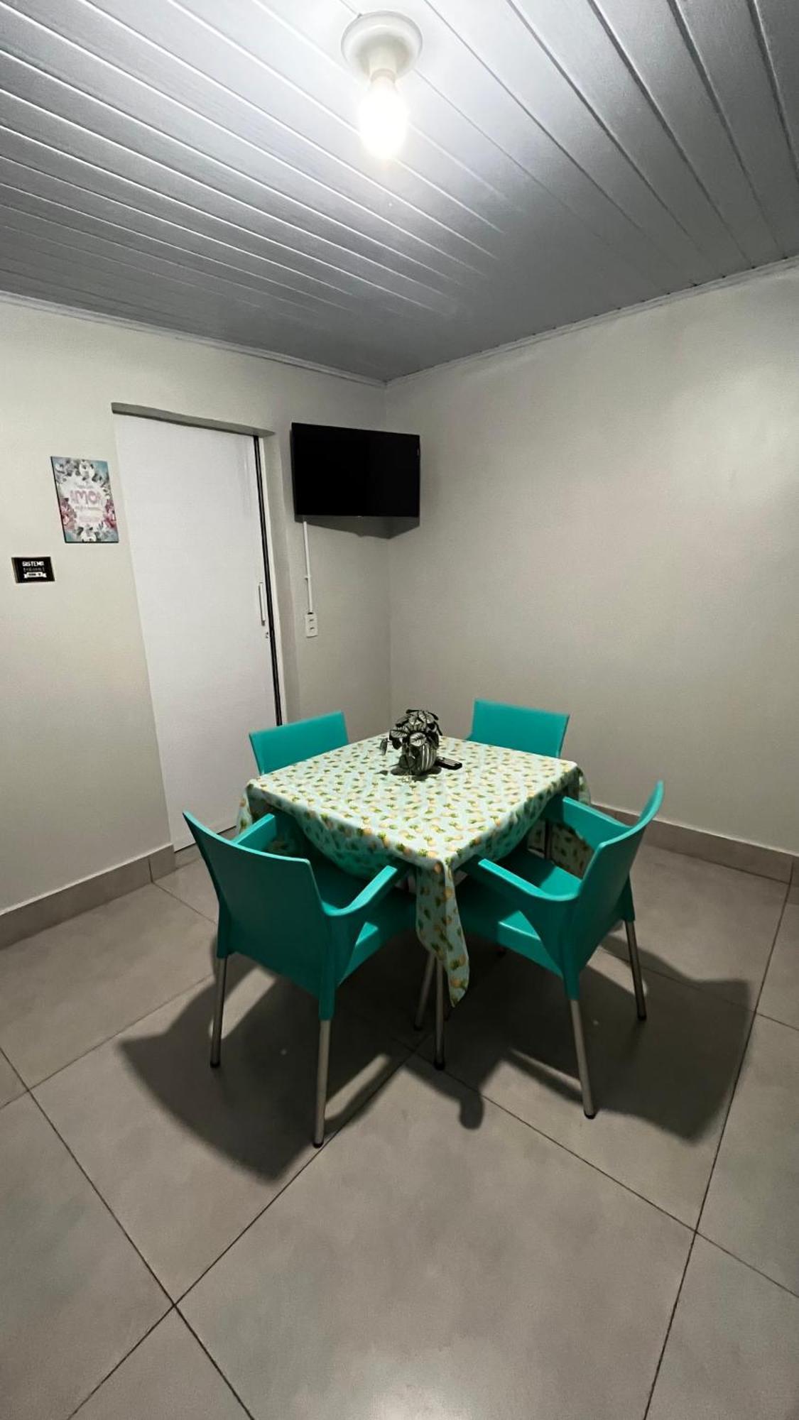 Studio Proximo Ao Centro E Corredor Turistico Фос-ду-Іґуасу Екстер'єр фото